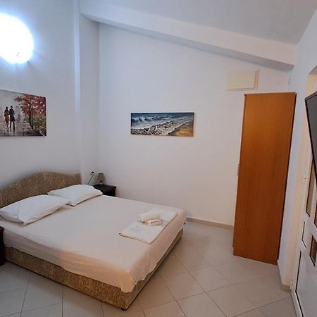 Apartments Sofia Sutomore Eksteriør bilde